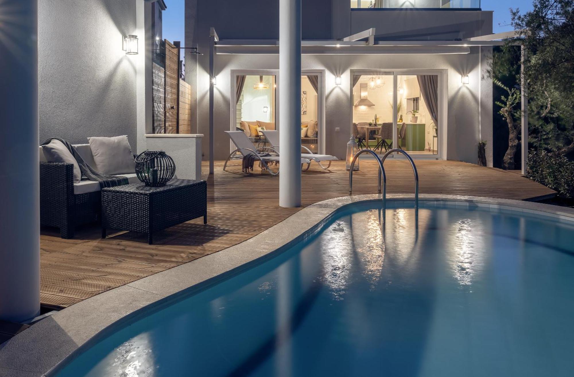 Chris & Jo Villas, Enchanting Escapes, With Heated Pools & Seaviews By Thinkvilla Zakynthos Town Exterior photo