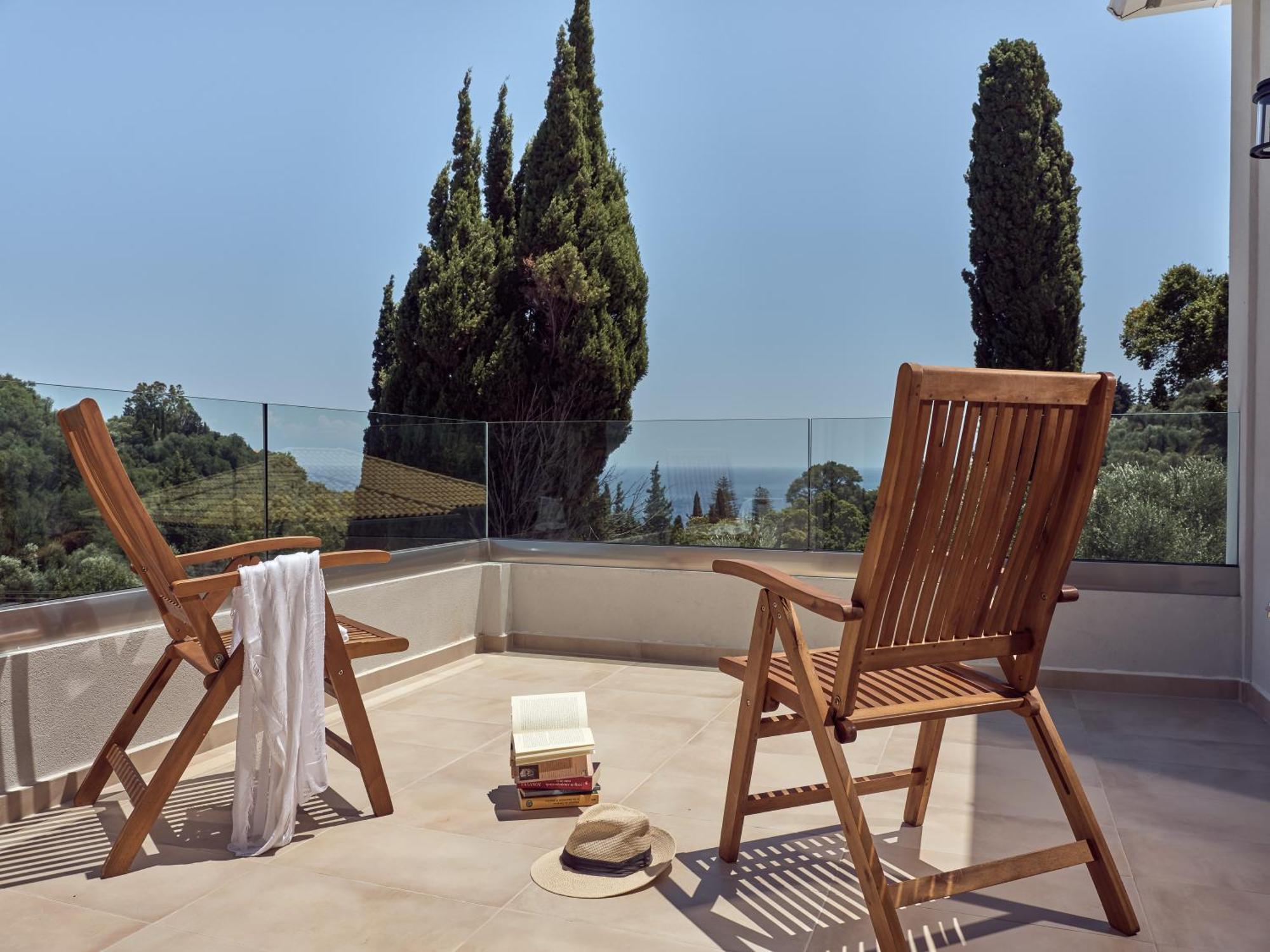 Chris & Jo Villas, Enchanting Escapes, With Heated Pools & Seaviews By Thinkvilla Zakynthos Town Exterior photo