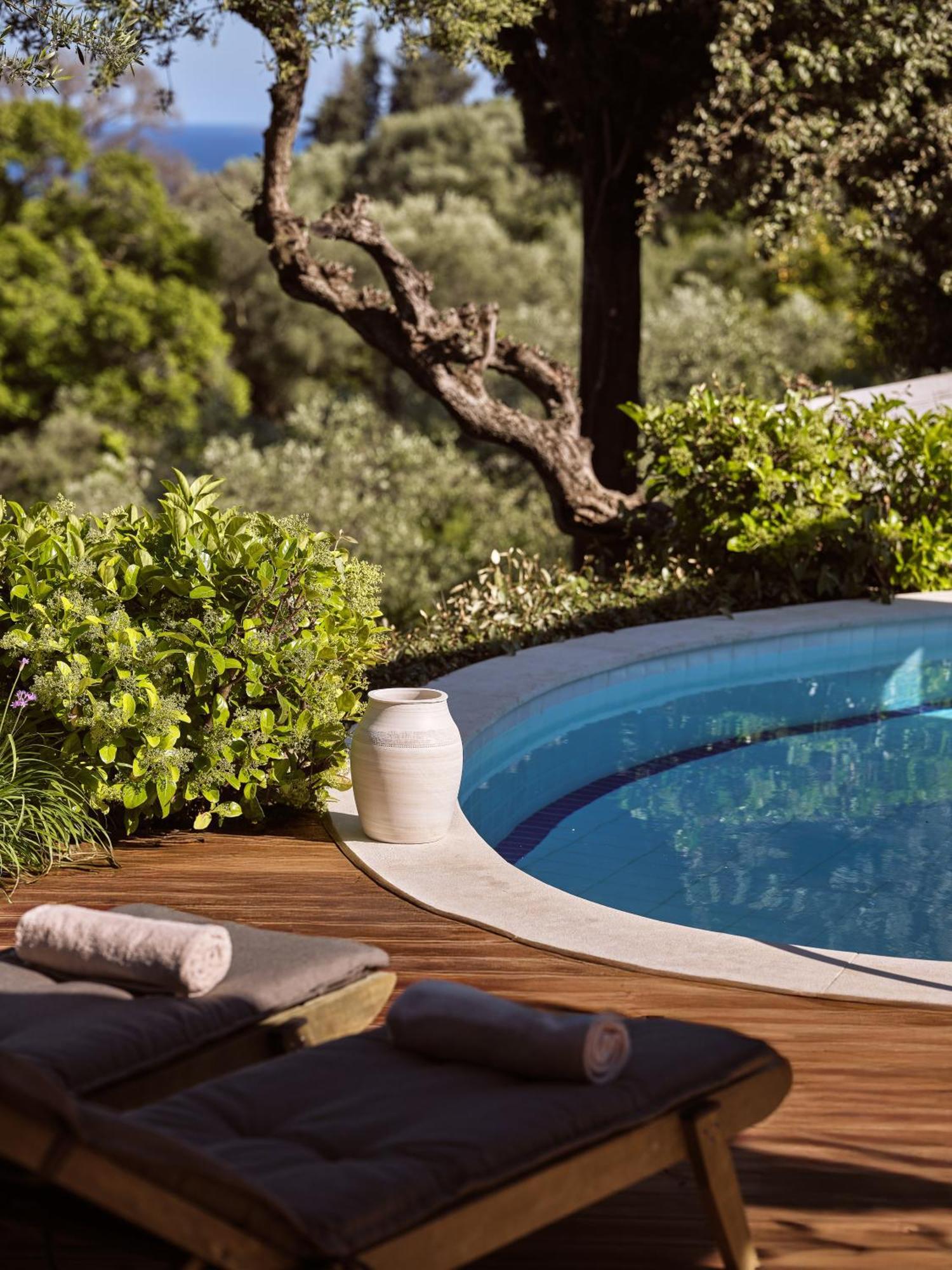 Chris & Jo Villas, Enchanting Escapes, With Heated Pools & Seaviews By Thinkvilla Zakynthos Town Exterior photo